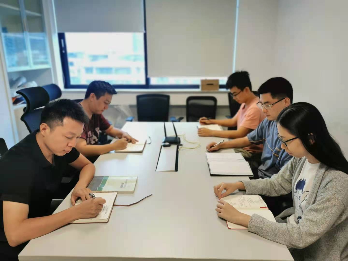 wnsr����˹(�й�)�ɷ����޹�˾